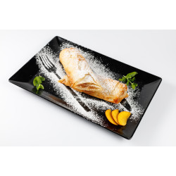 Штрудель с яблоком